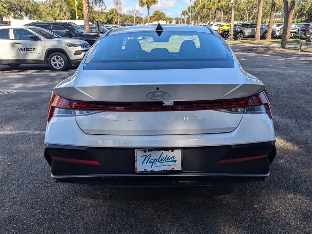 Thumbnail: 2025 Hyundai Elantra - 6