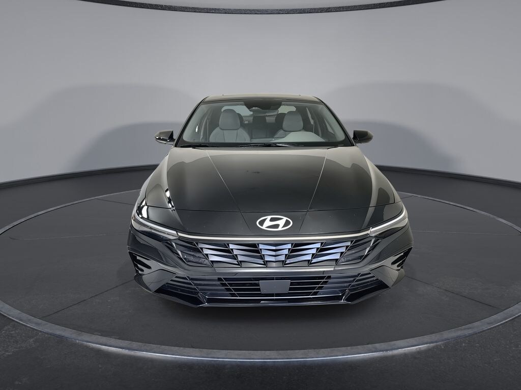 Certified 2025 Hyundai Elantra SEL Convenience Sedan