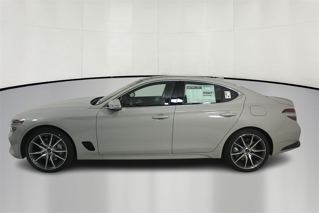 Thumbnail: 2026 Genesis G70 - 4