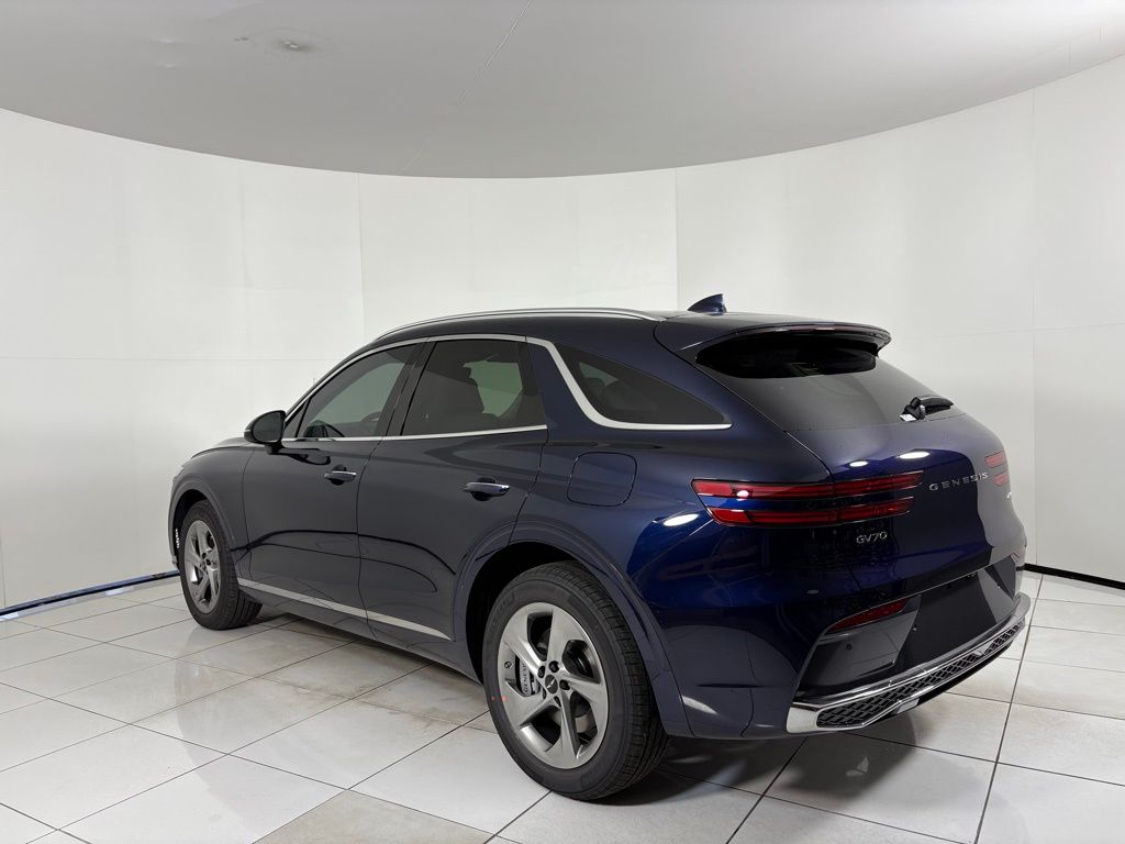 Thumbnail: 2026 Genesis GV70 - 3