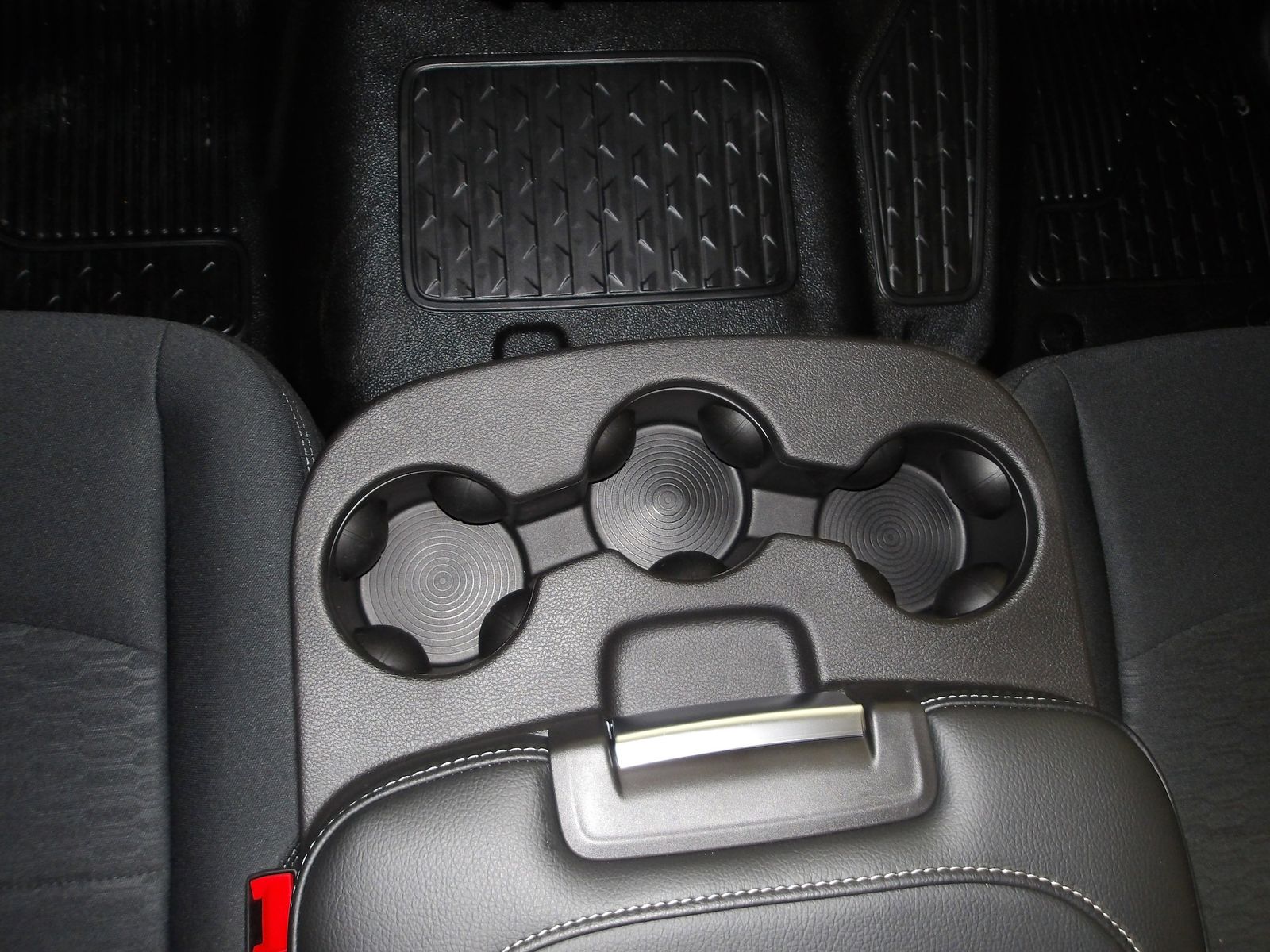 2026 RAM 3500 Chassis Tradesman - Photo 9