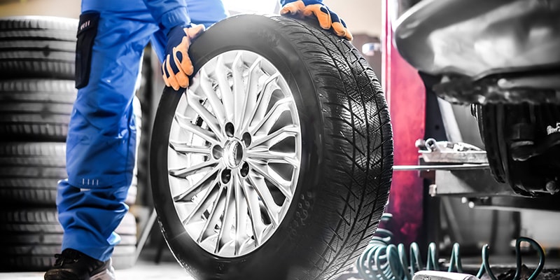 Mopar® RAM Tire Service in Fremont, NE