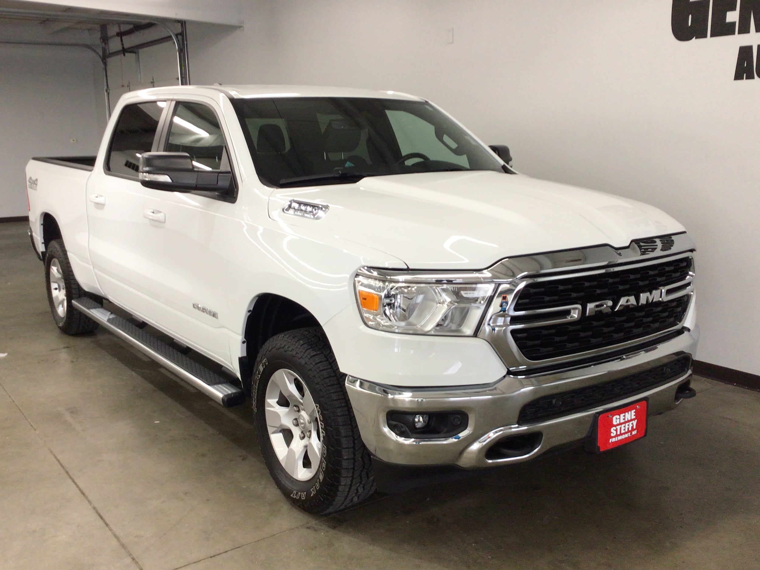 Used 2022 RAM Ram 1500 Pickup Big Horn/Lone Star with VIN 1C6SRFMT4NN339996 for sale in Fremont, NE