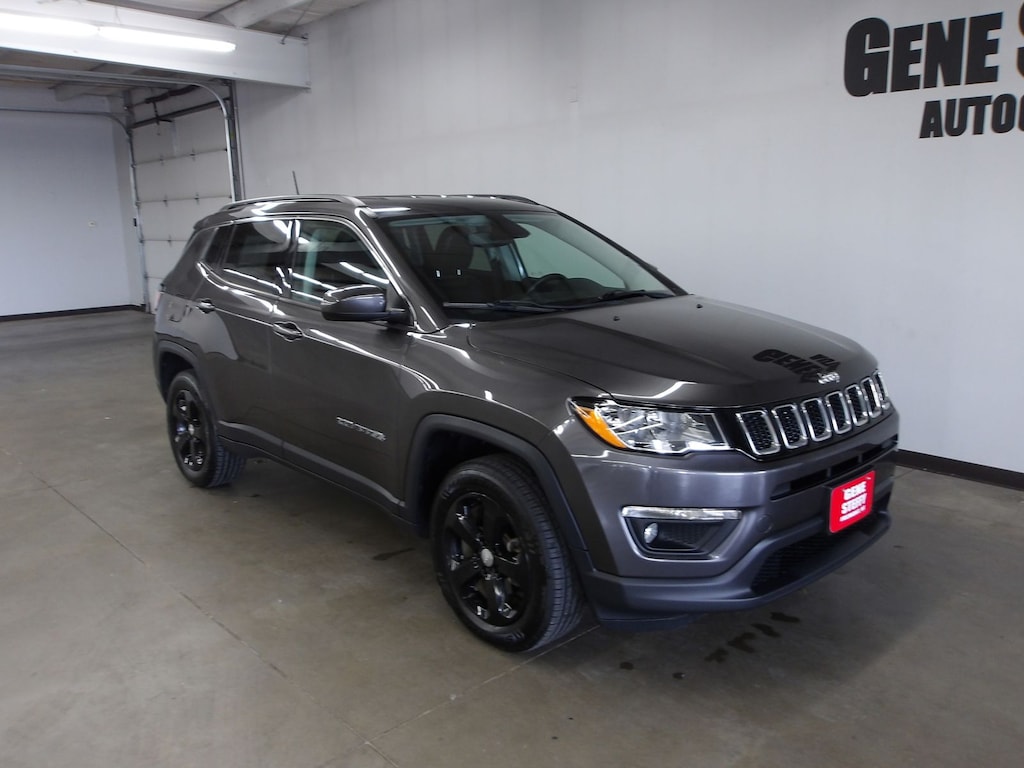 Used 2019 Jeep Compass Latitude SUV