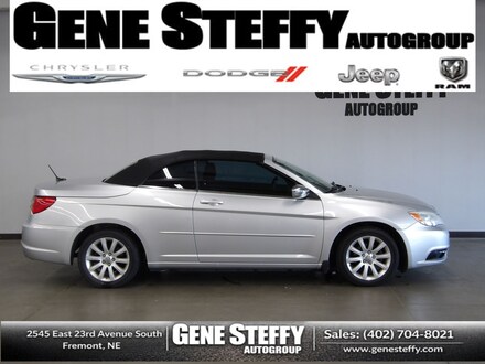 2011 Chrysler 200 Touring Convertible