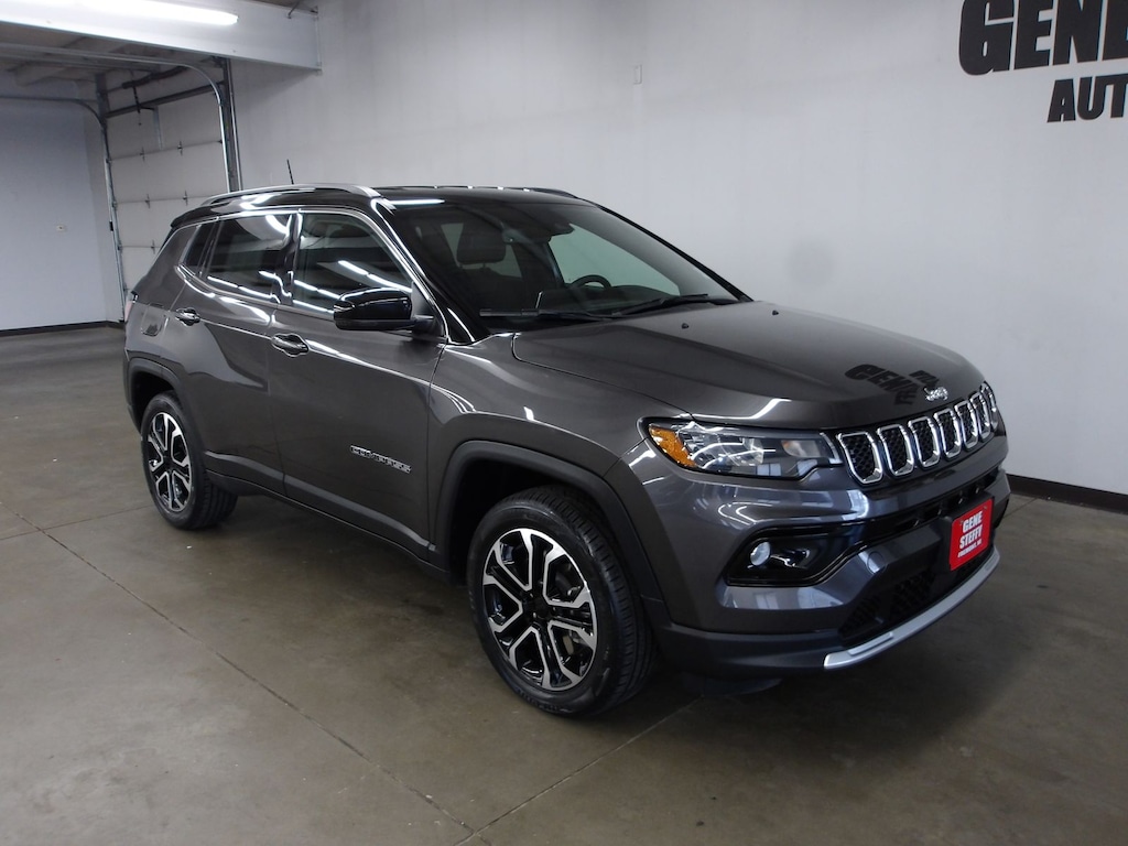 Used 2023 Jeep Compass Limited SUV