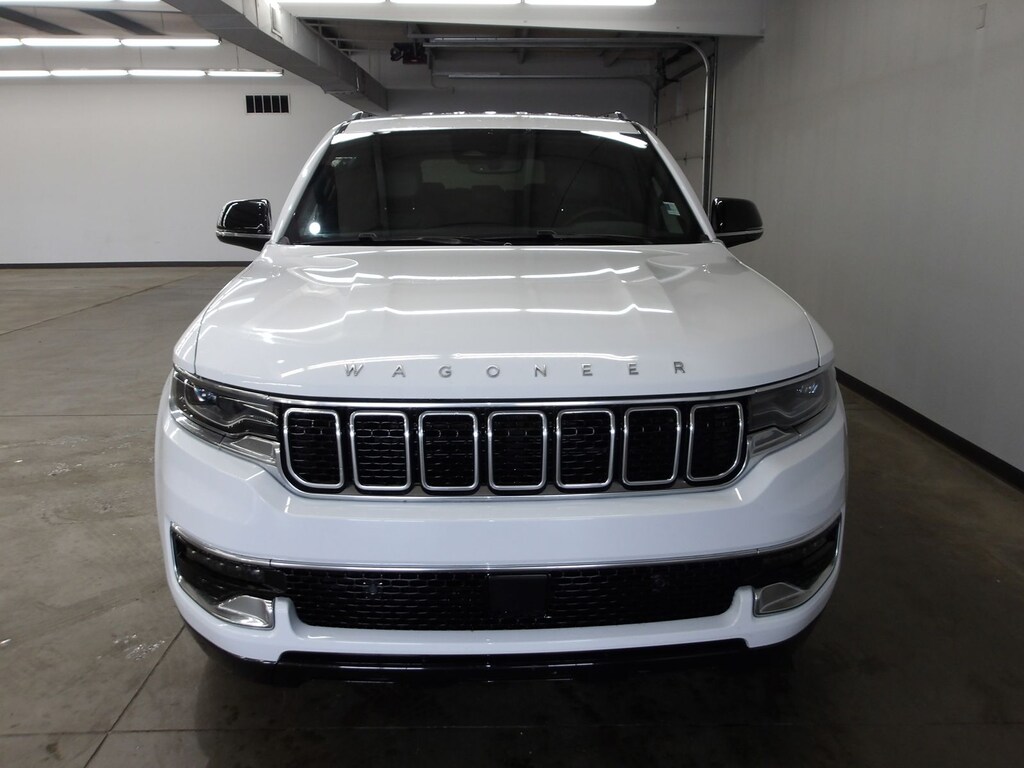 Used 2025 Jeep Wagoneer L Base SUV