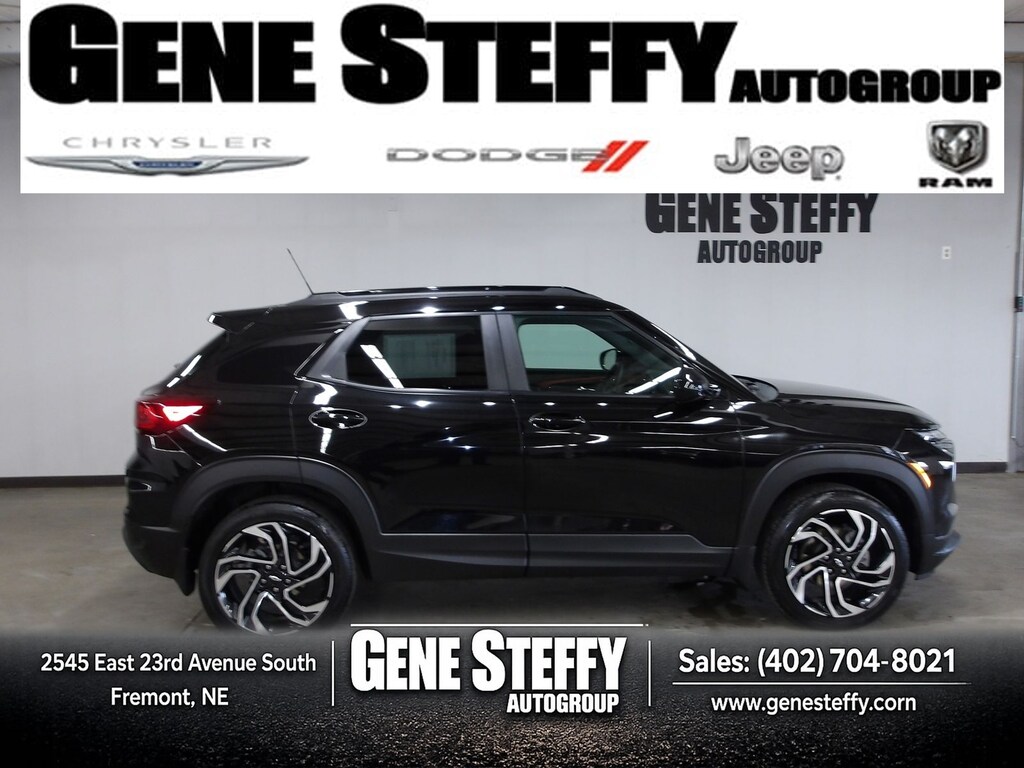 Used 2025 Chevrolet Trailblazer RS SUV