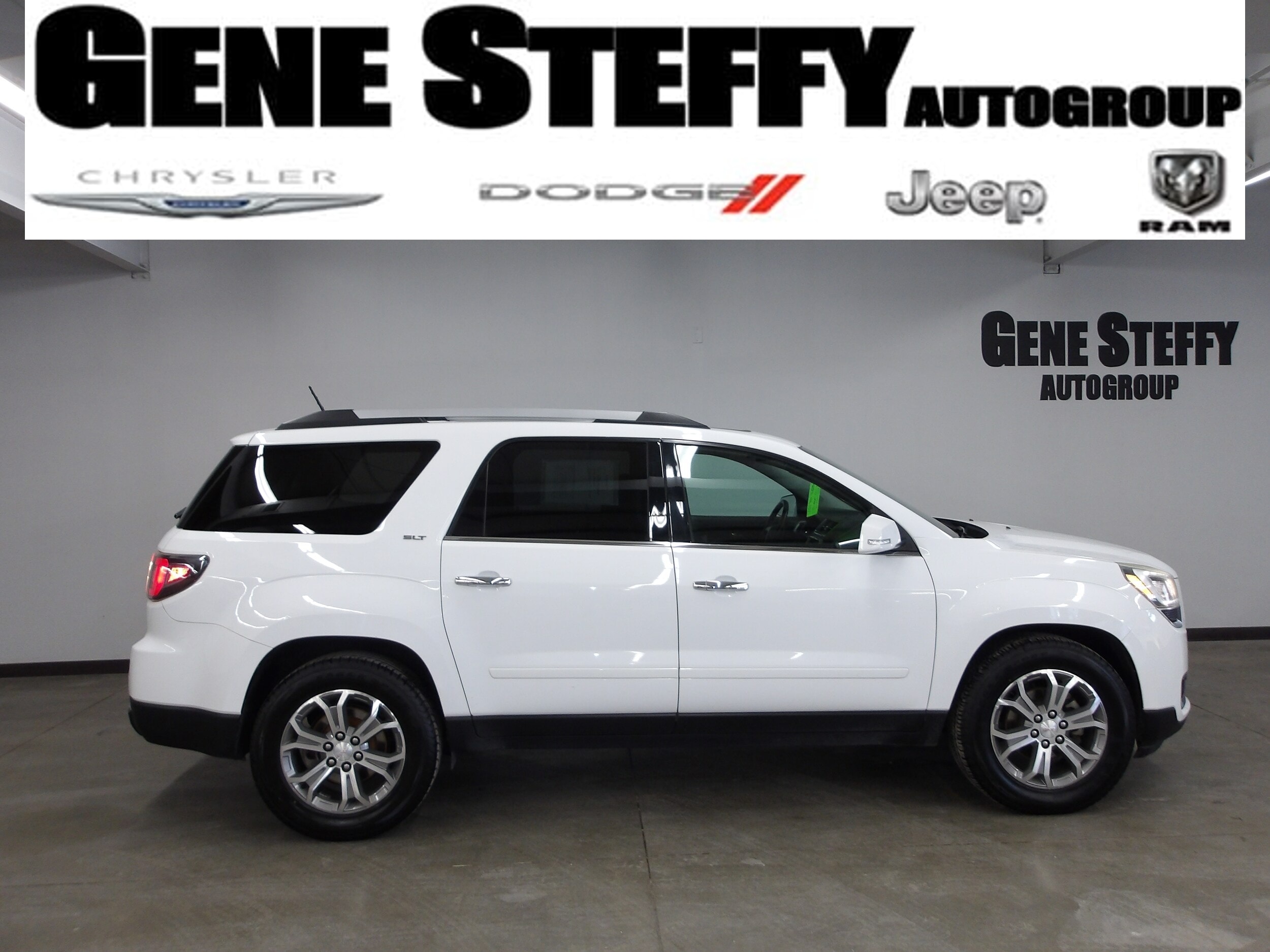 2016 GMC Acadia SLT-1's photo