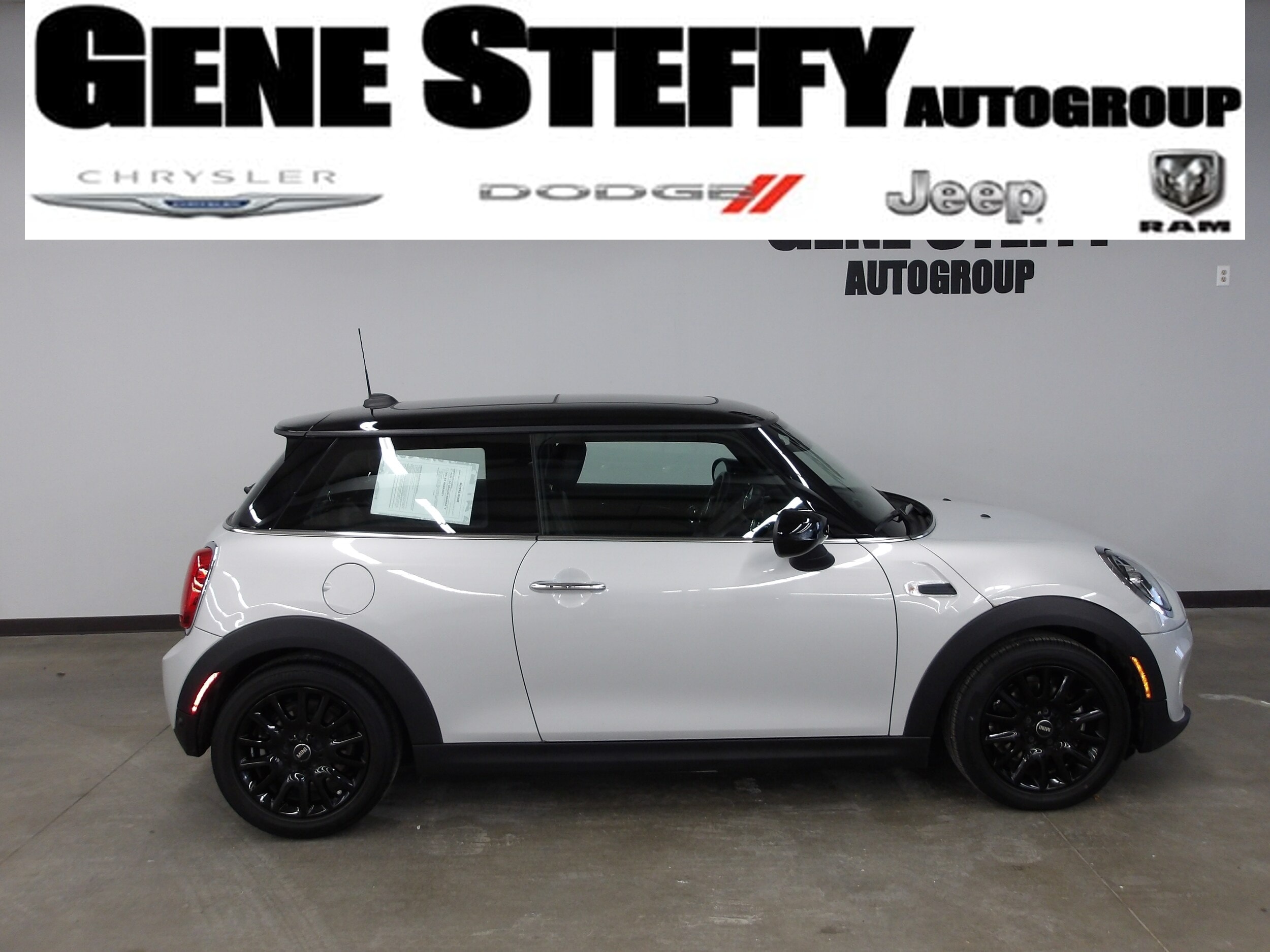 2021 MINI Hardtop 2 Door's photo