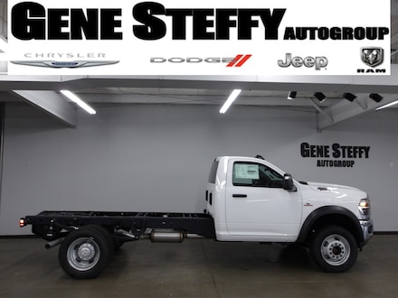 2025 Ram 5500 Chassis Cab 5500 TRADESMAN CHASSIS REGULAR CAB 4X4 84' CA Pickup