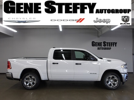 2026 Ram 1500 BIG HORN CREW CAB 4X4 5'7 BOX Pickup