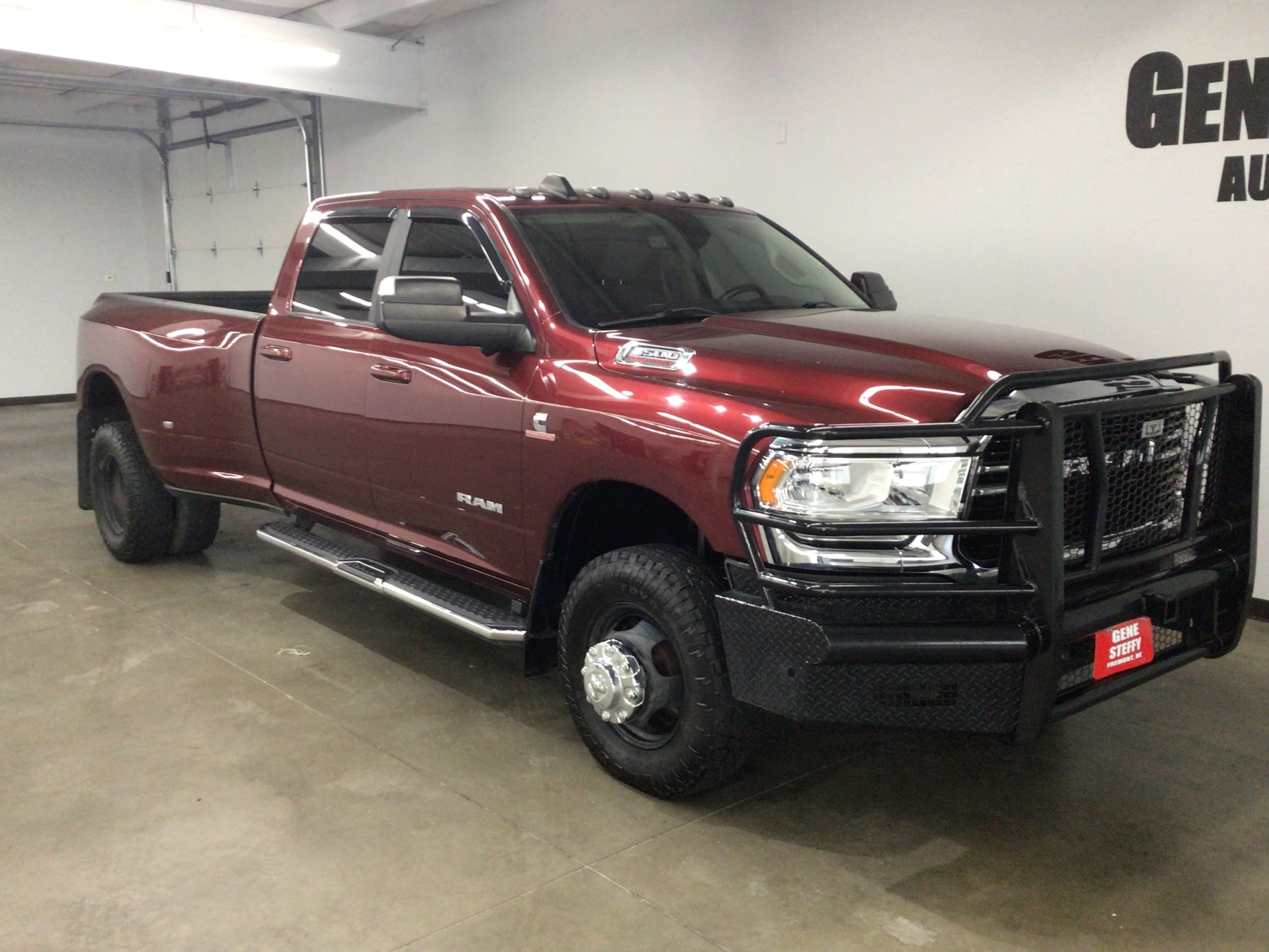 Used 2020 RAM Ram 3500 Pickup Lone Star with VIN 3C63RRHLXLG201059 for sale in Fremont, NE