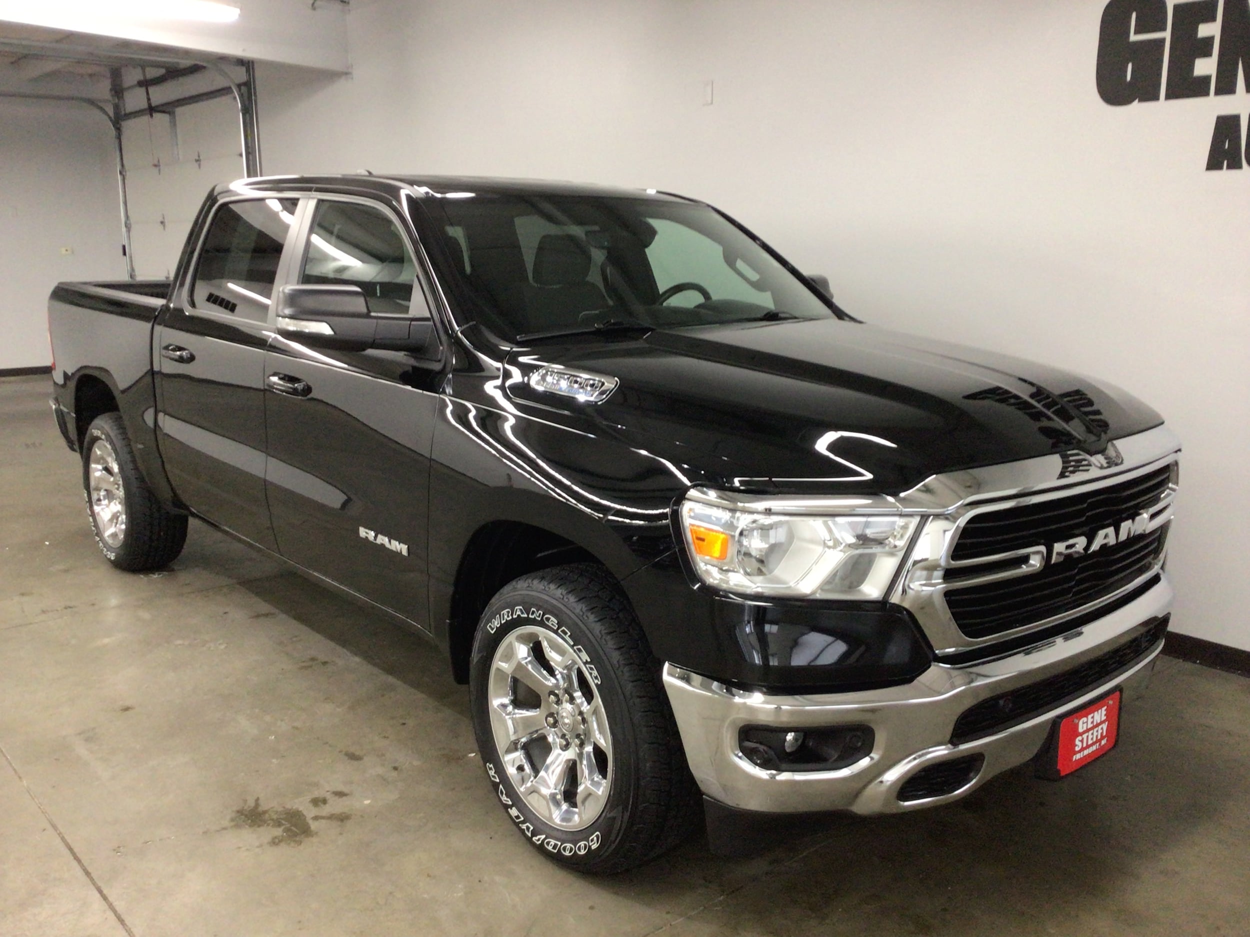 Used 2021 RAM Ram 1500 Pickup Big Horn/Lone Star with VIN 1C6SRFFT2MN784359 for sale in Fremont, NE