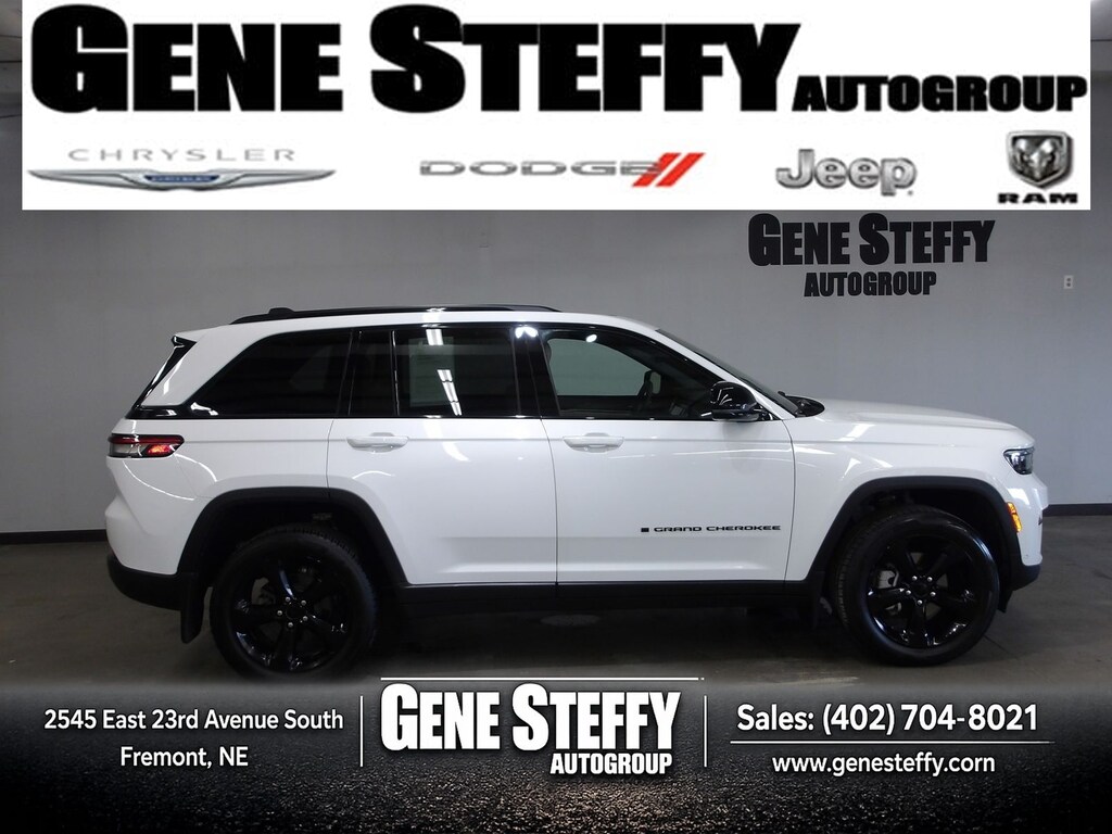 Used 2023 Jeep Grand Cherokee Limited SUV