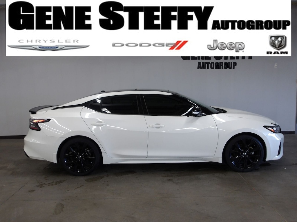 Used 2022 Nissan Maxima SR Sedan