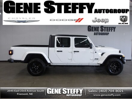 2023 Jeep Gladiator Sport S Truck