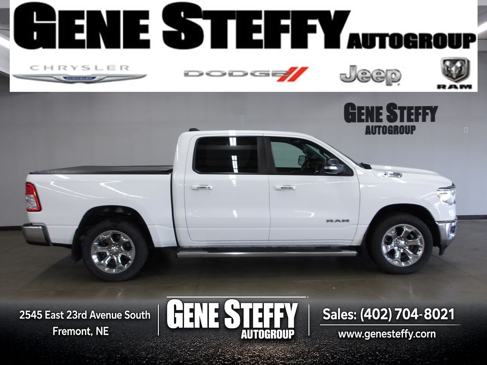2019 RAM 1500 Big Horn/Lone Star 4x4 Crew Cab 5'7's photo