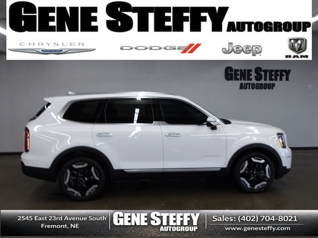 Used 2024 Kia Telluride S SUV