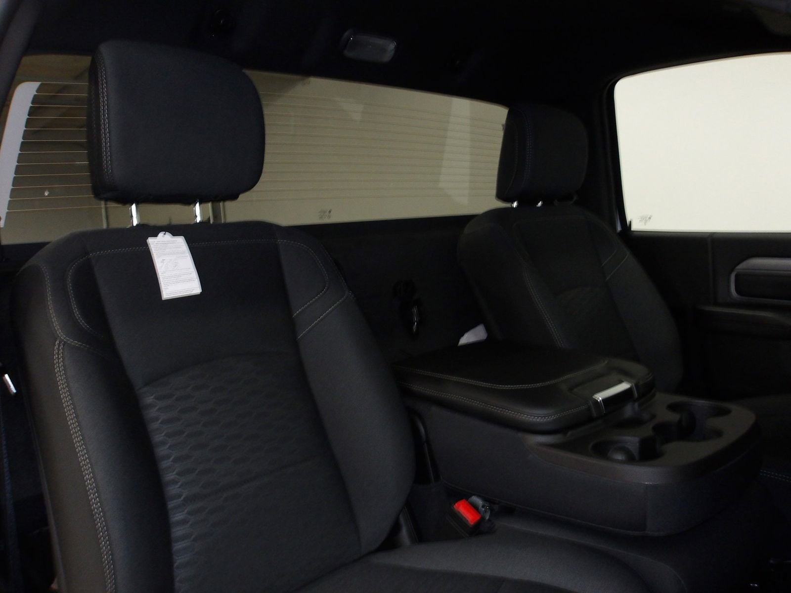 2026 RAM 3500 Chassis Tradesman - Photo 13