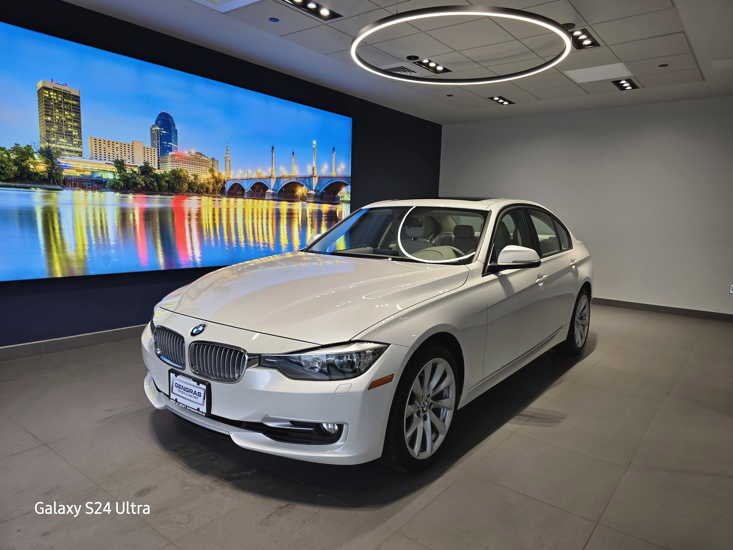 2013 BMW 3 Series 328i xDrive Sedan SULEV's photo