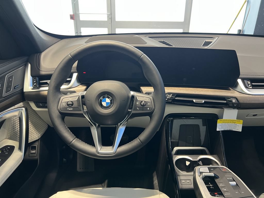 2026 BMW X1 28i - Photo 21