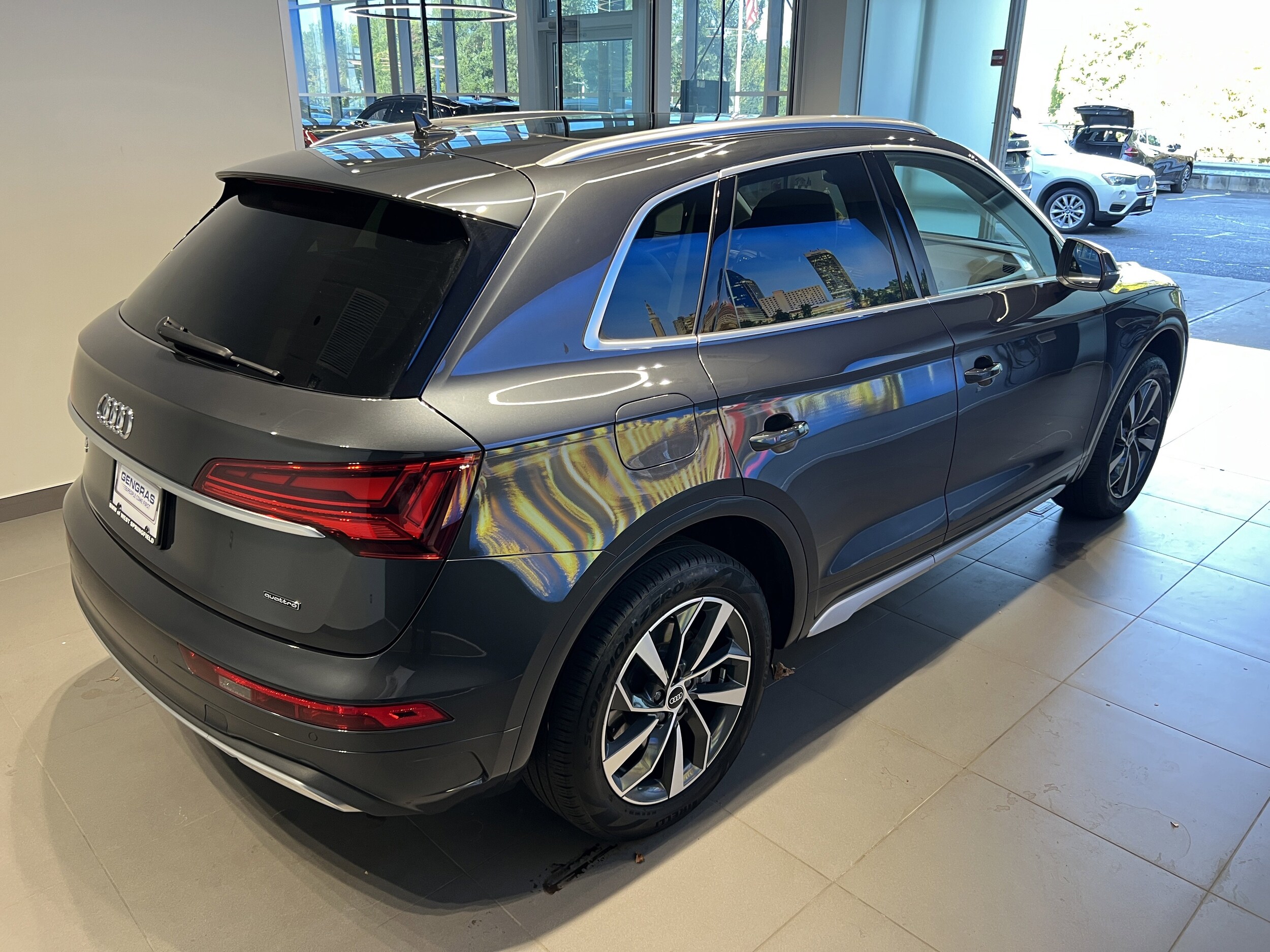2021 Audi Q5 Premium Plus 45 TFSI photo 3
