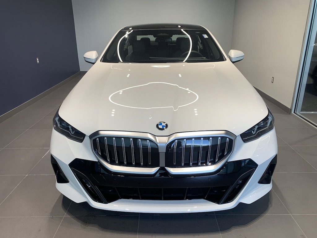 New 2024 BMW 540i For Sale at BMW of West Springfield VIN