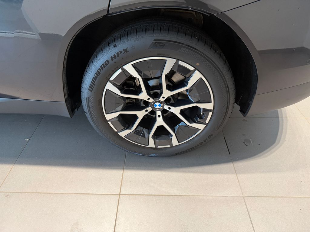 2026 BMW X3 30 - Photo 39