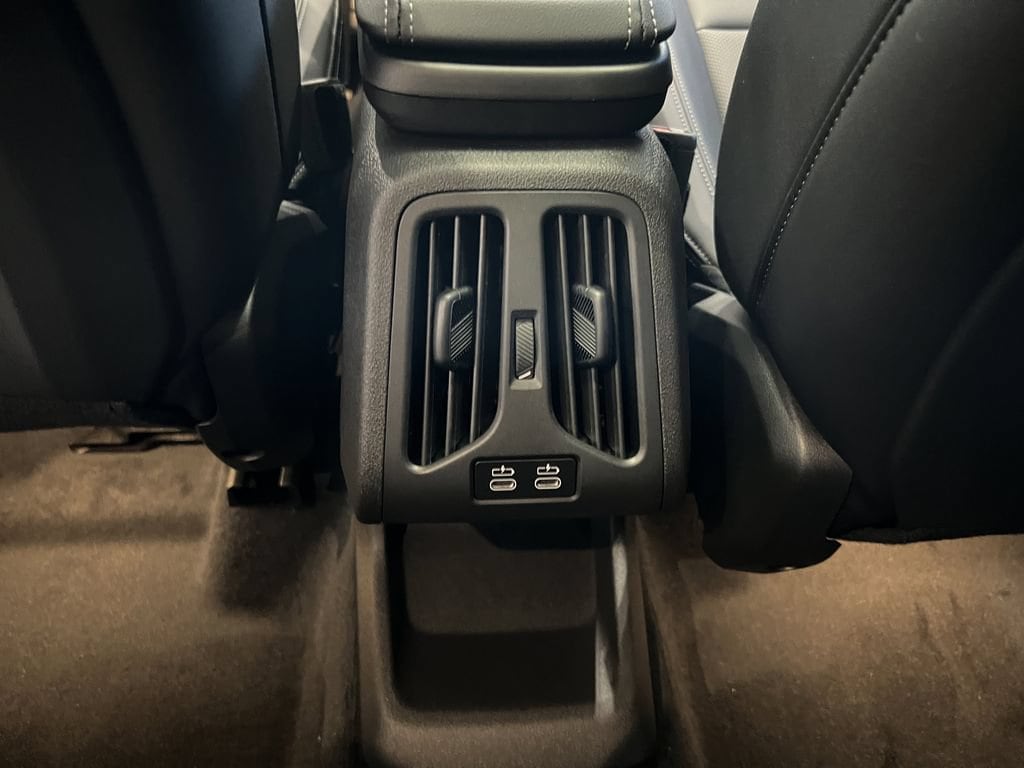 2026 BMW X1 28i - Photo 19