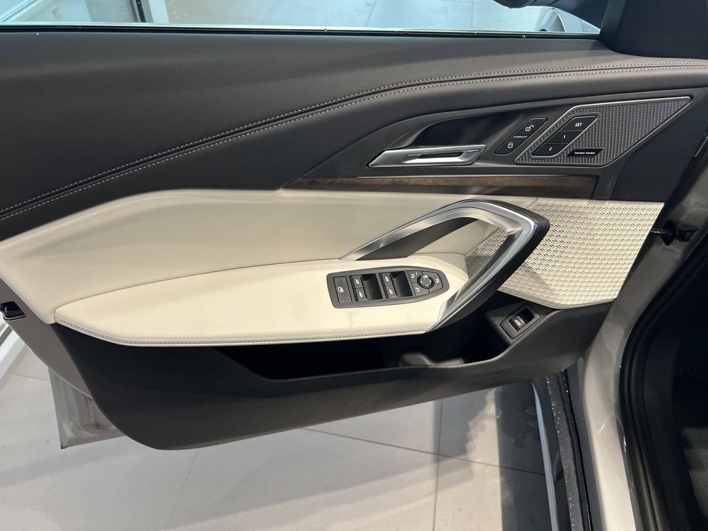 2026 BMW X1 28i - Photo 8