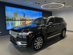 2021 Volvo XC90 Inscription T6 AWD Inscription 6P