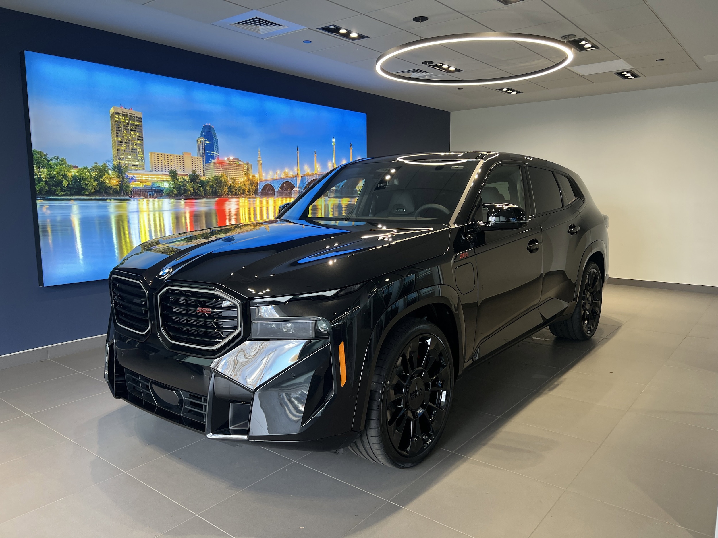 2026 BMW XM Base's photo