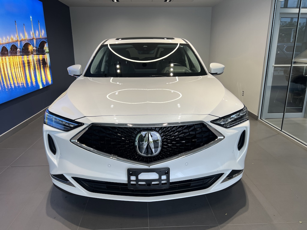 Used 2022 Acura MDX w/Technology Package SH-AWD w/Technology Package