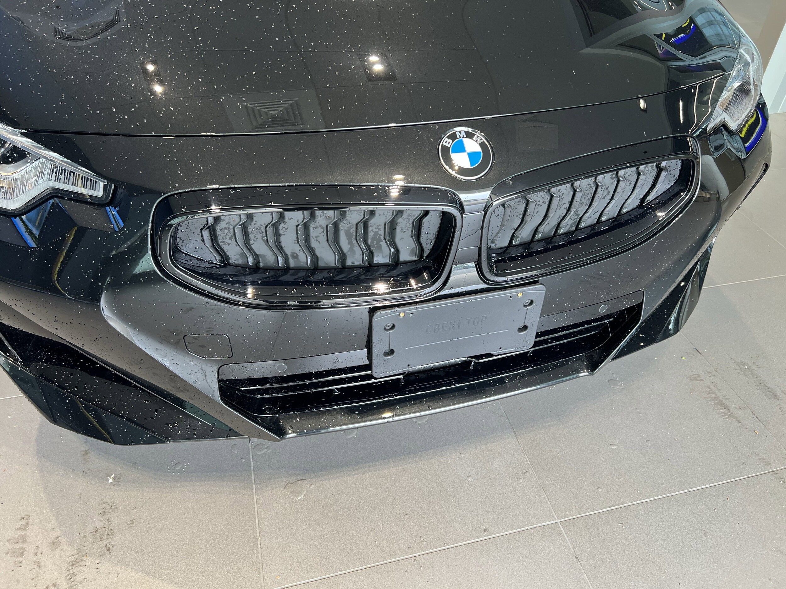 2025 Bmw 230i xDrive Coupe photo 3