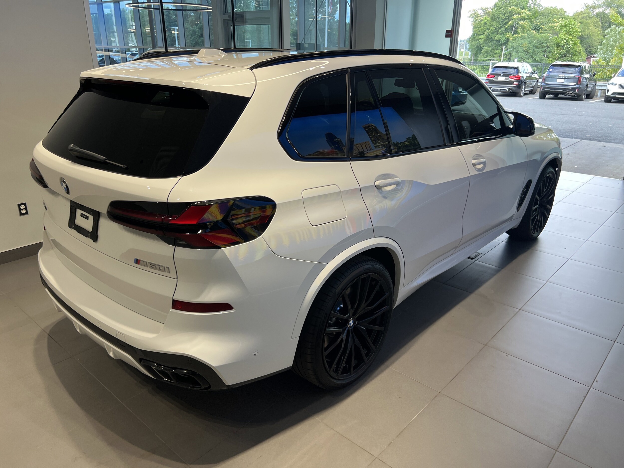 2024 Bmw X5 M60i photo 4
