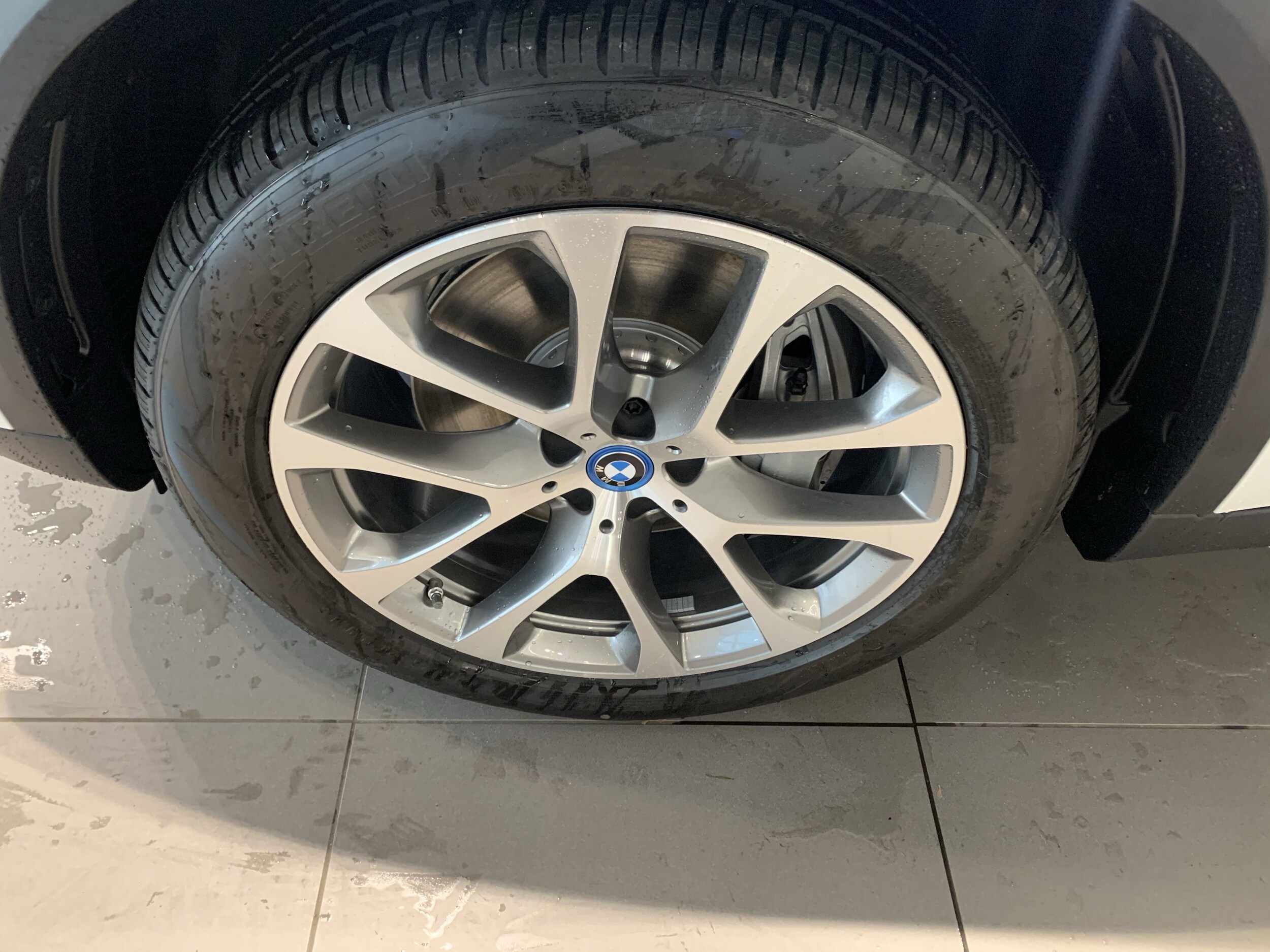 2025 Bmw X5 xDrive50e photo 4