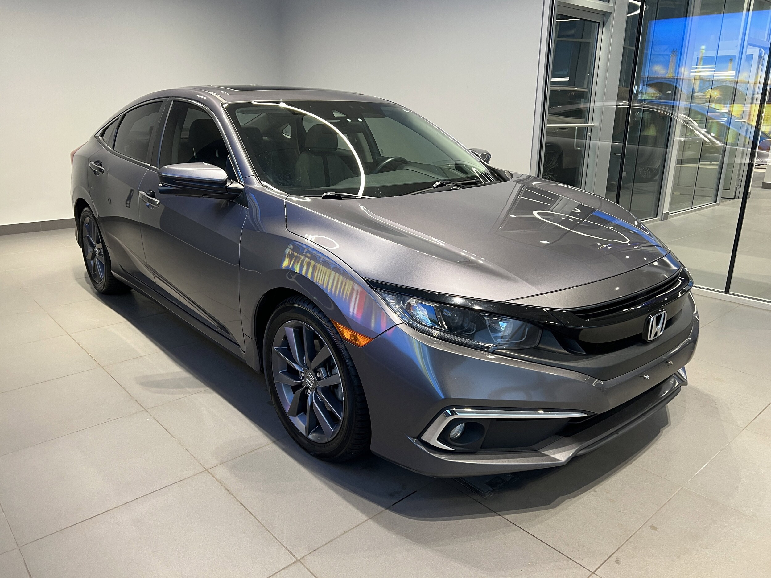 2021 Honda Civic EX photo 3