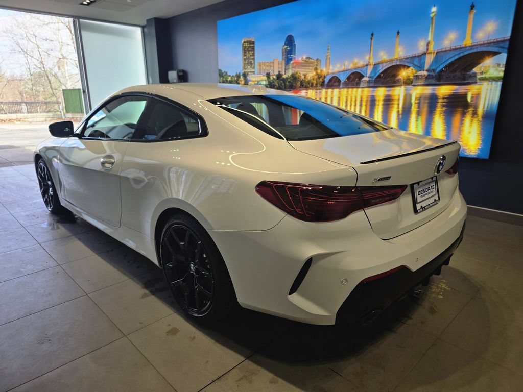 2026 BMW 4 Series 430i - Photo 7