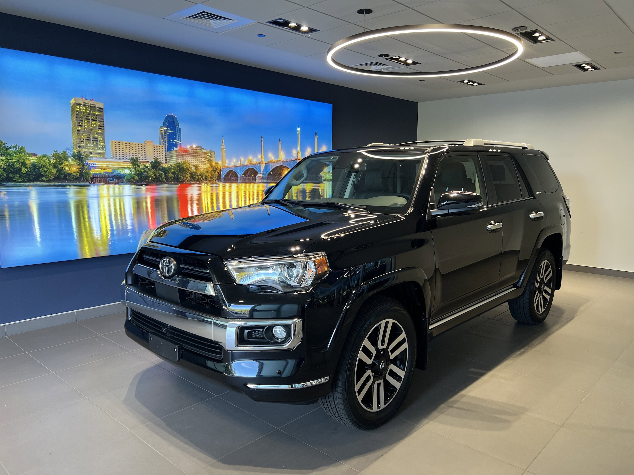 2023 Toyota 4Runner Limited's photo