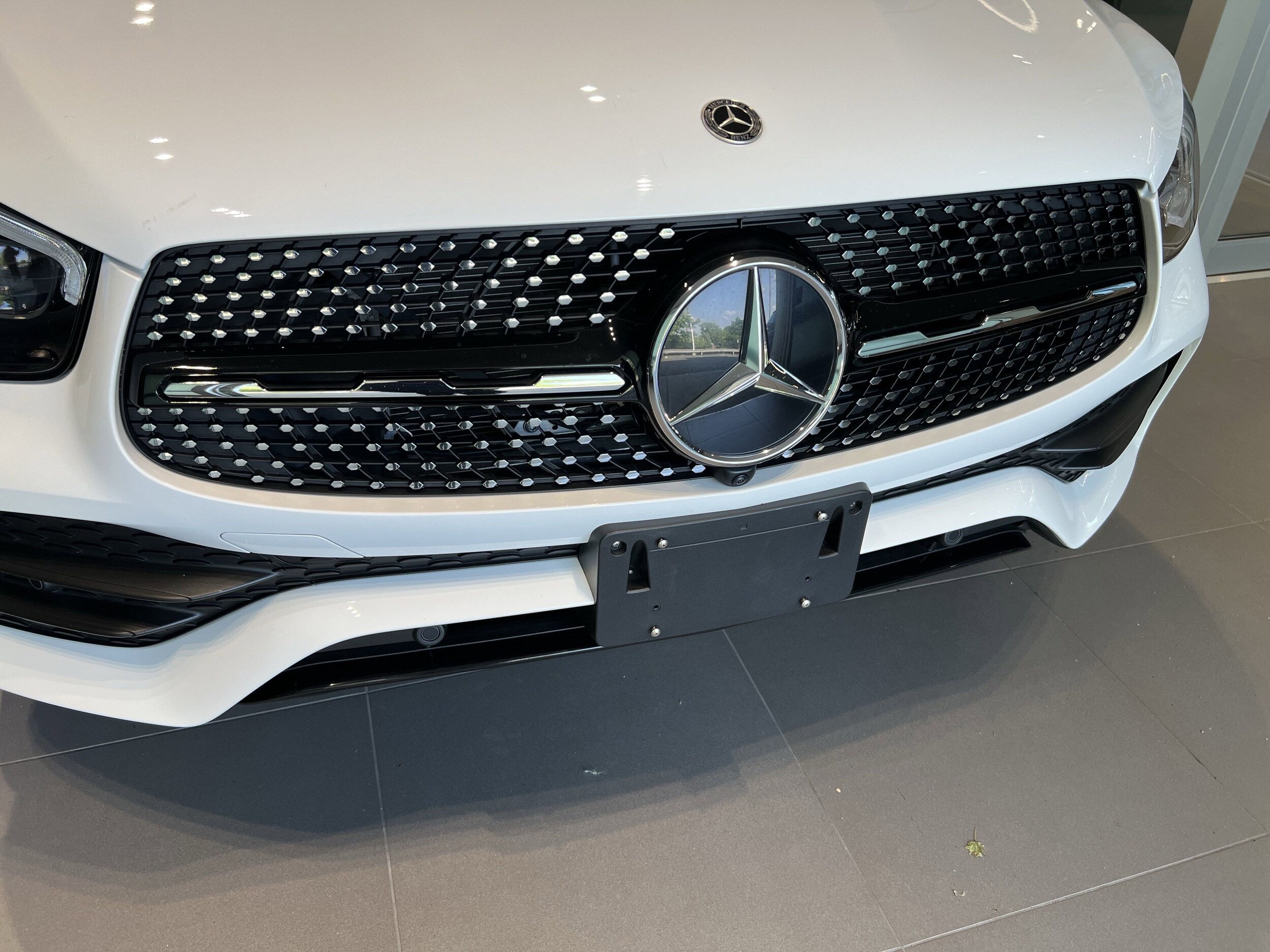 2022 Mercedes Benz GLC 300 4MATIC photo 4