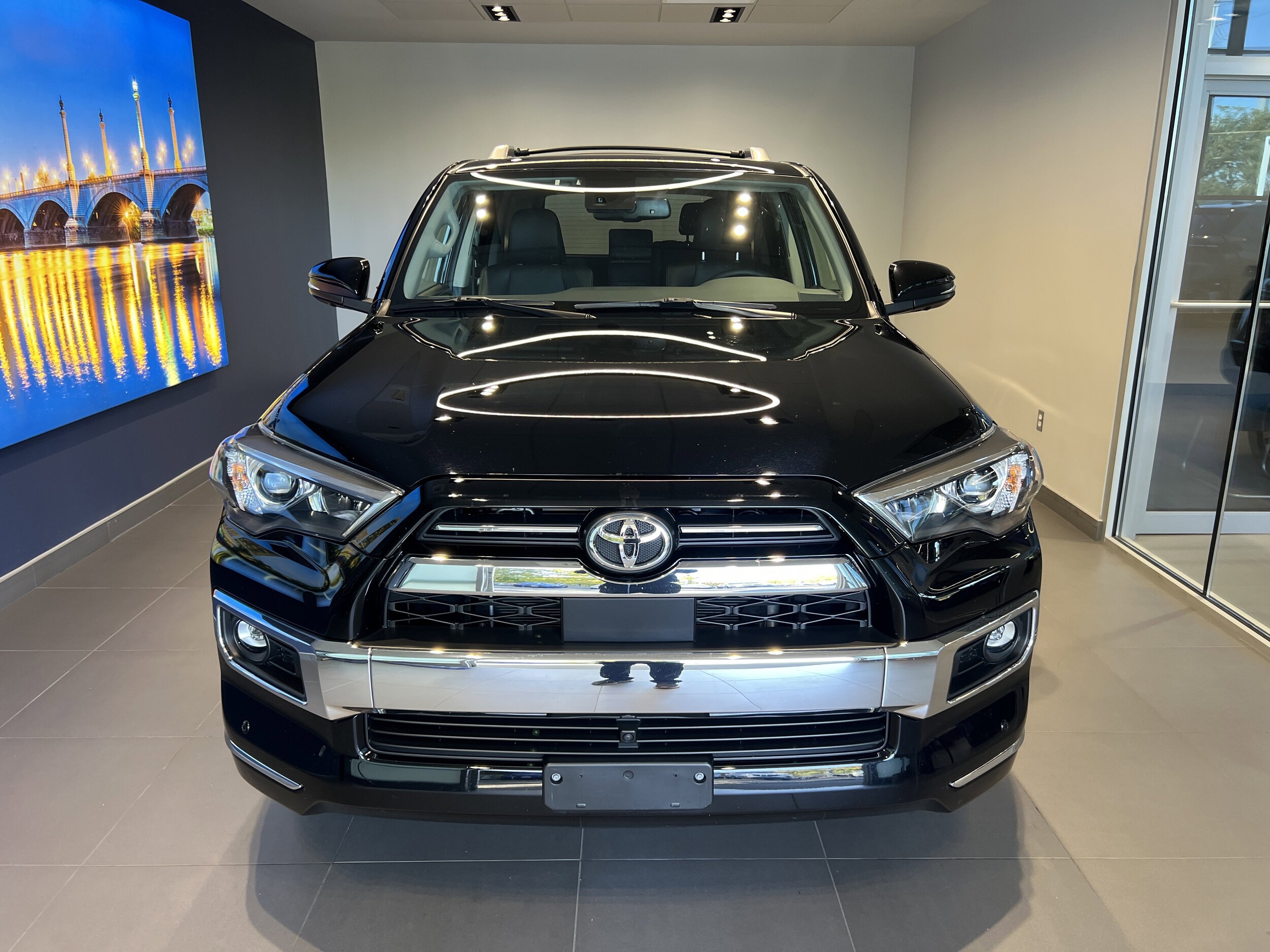 2023 Toyota 4Runner Limited 4WD photo 2