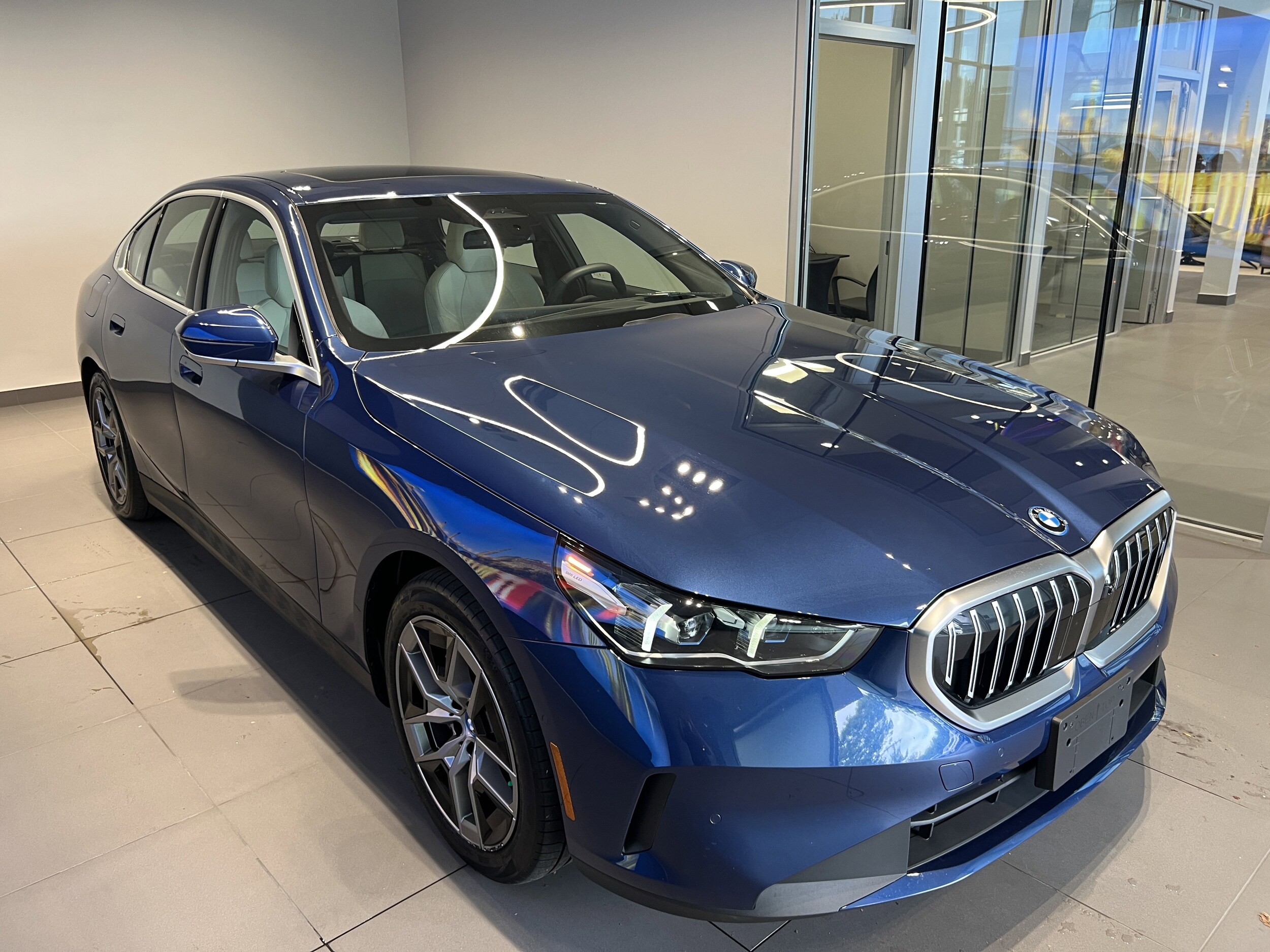 2024 Bmw i5 eDrive40 photo 2