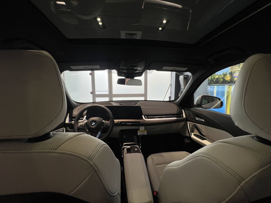 2026 BMW X1 28i - Photo 20