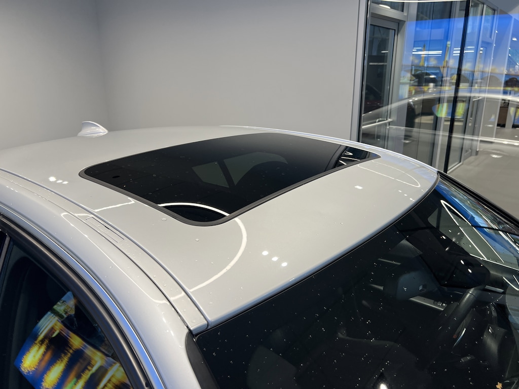 Used 2017 BMW 3 Series 330i xDrive Sedan