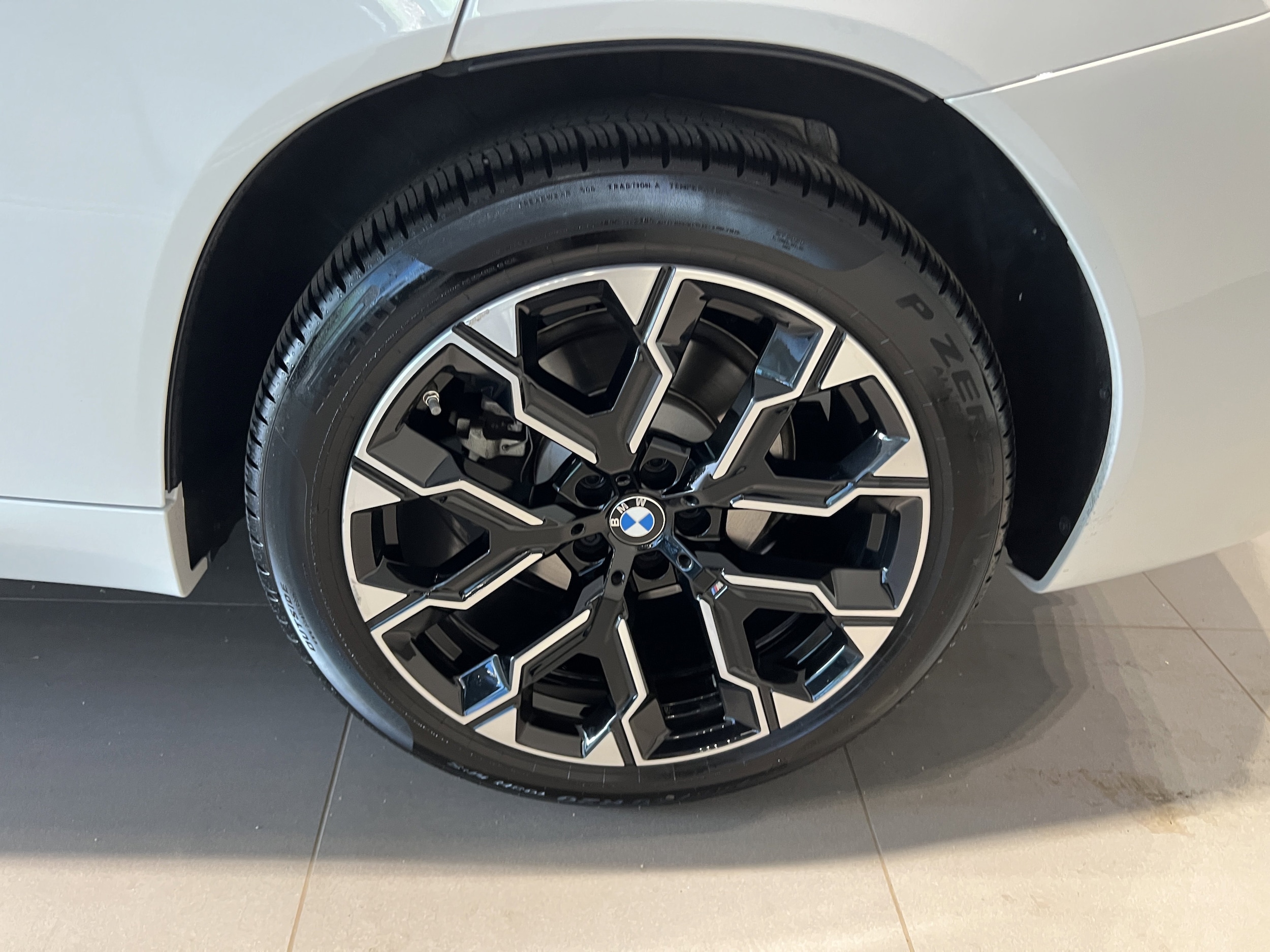2025 BMW X3 30 - Photo 39