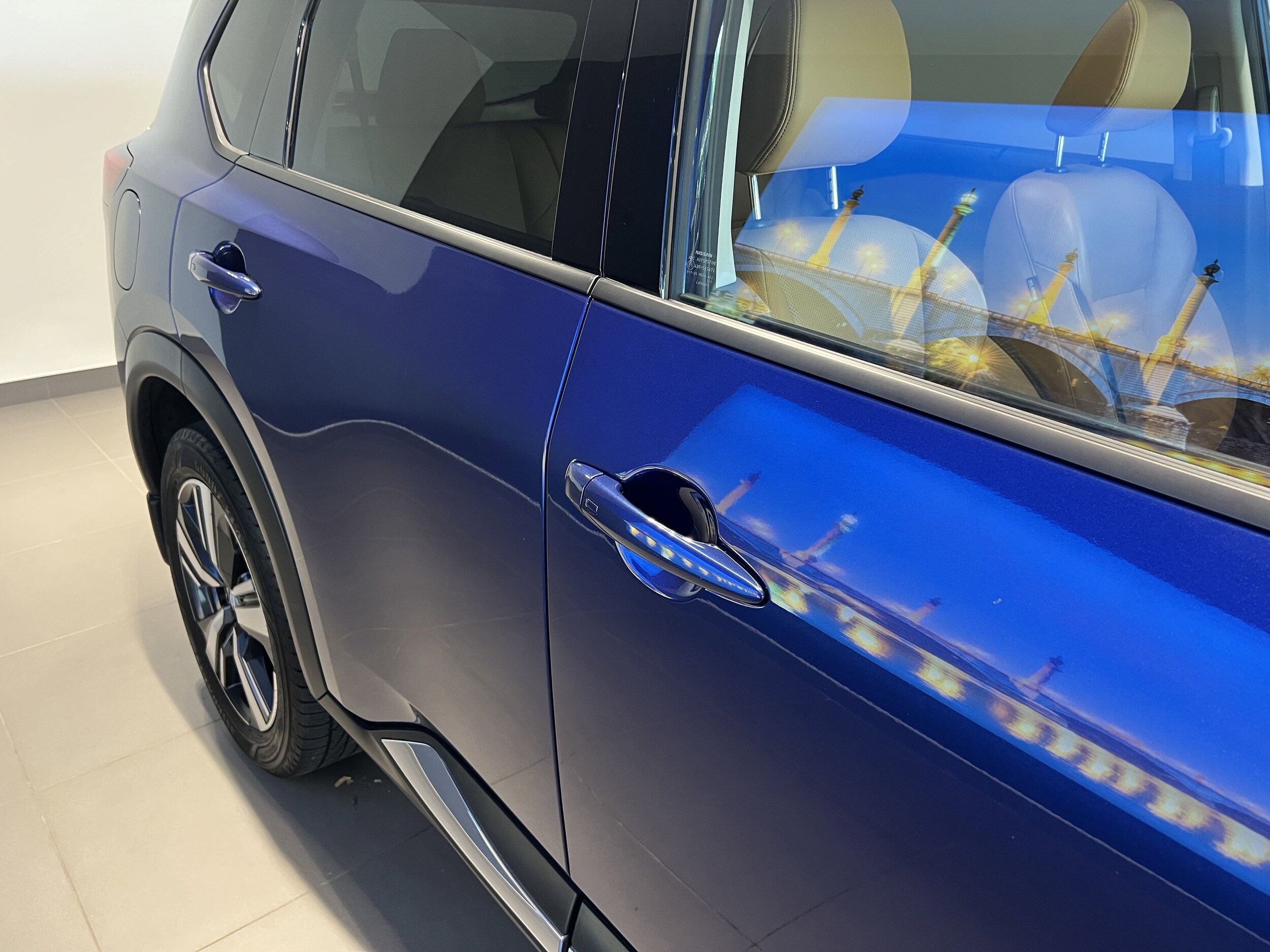 2021 Nissan Rogue AWD Platinum photo 2