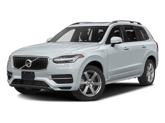 2016 Volvo XC90 Momentum's photo