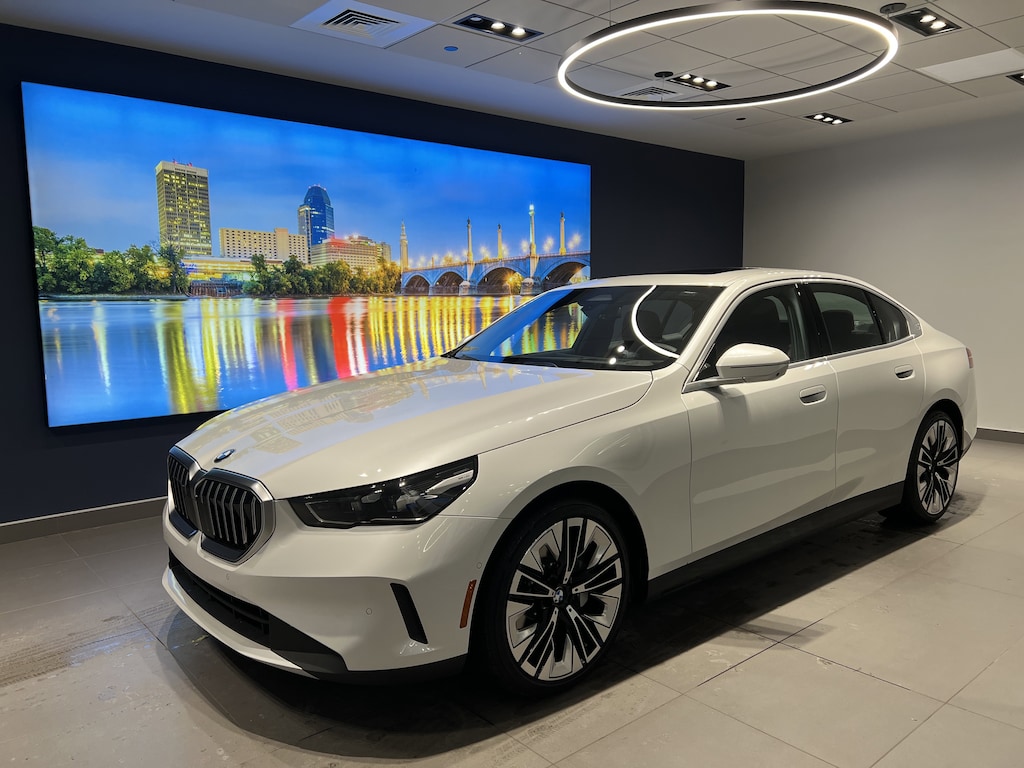 Used 2024 BMW 5 Series 530i xDrive Sedan