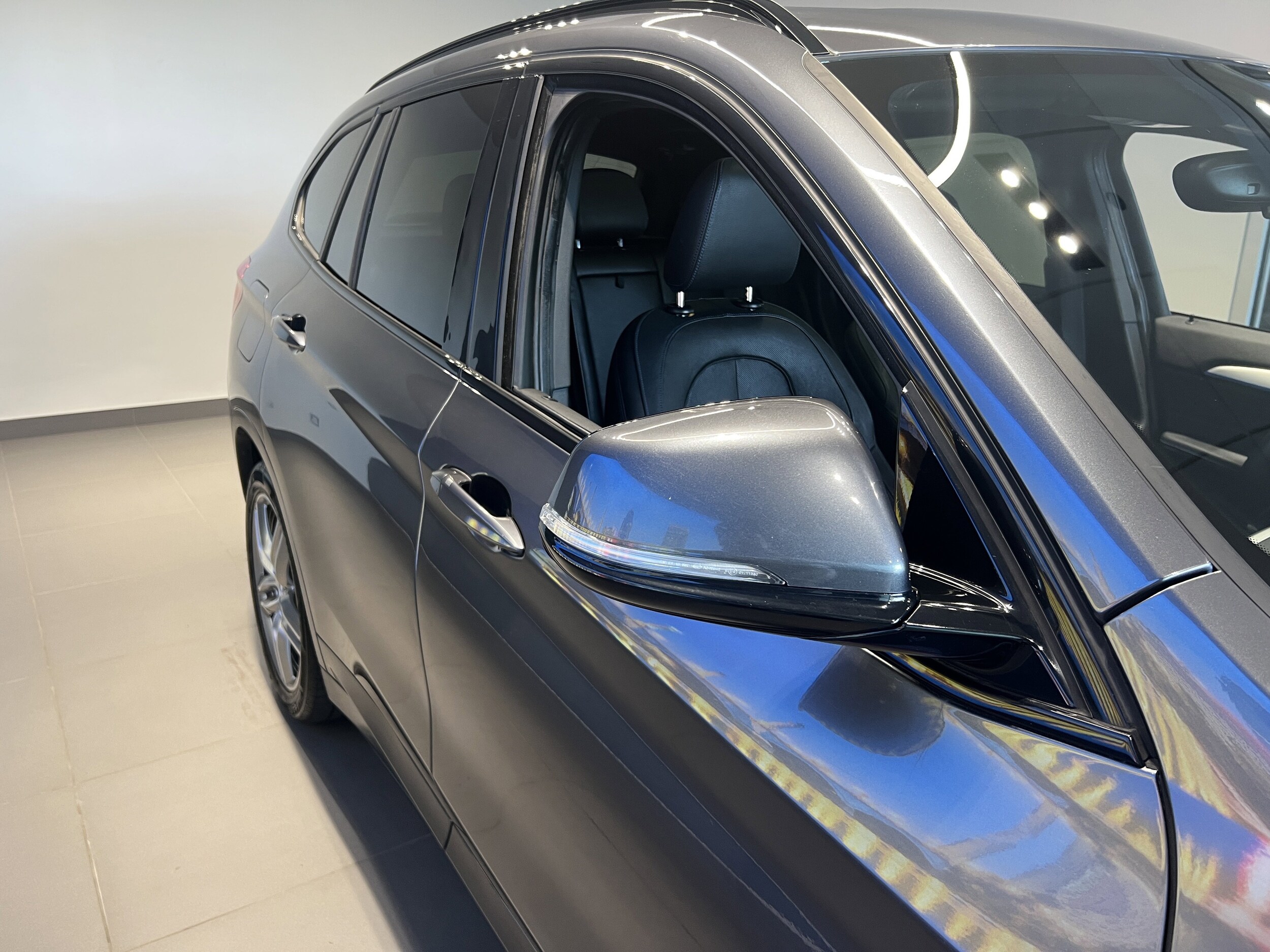 2016 Bmw X1 XDrive28i photo 2
